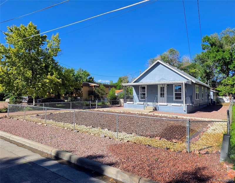517 Barrett Ave, Canon City, CO 81212