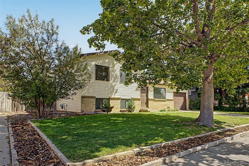 914 S Macon St, Aurora, CO 80012