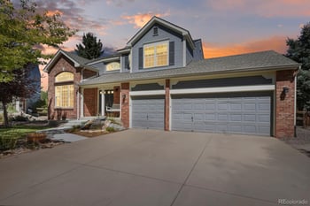 18129 E Caley Cir, Aurora, CO 80016