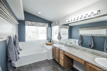 22755 E Alamo Pl, Aurora, CO 80015