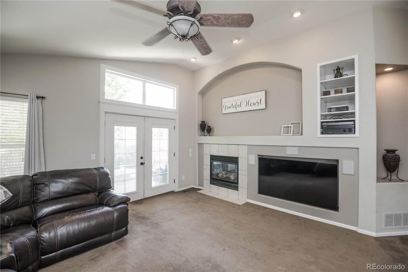 22755 E Alamo Pl, Aurora, CO 80015