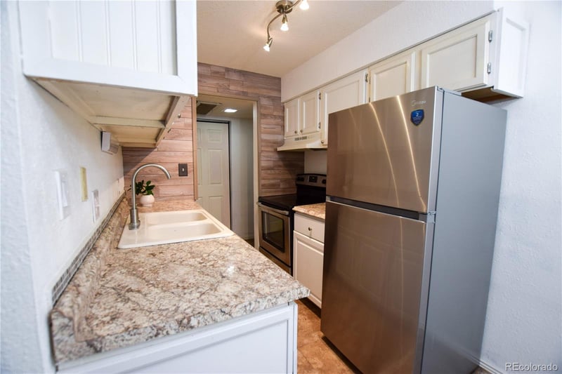 7755 E Quincy Ave #107, Denver, CO 80237