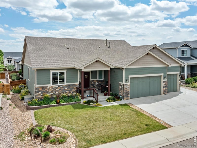 257 Hillspire Dr, Windsor, CO 80550