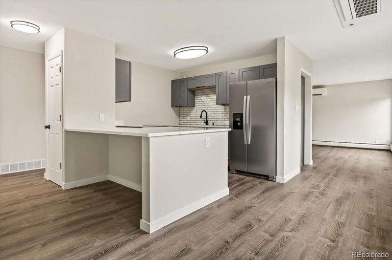 2560 Brentwood St, Denver, CO 80214