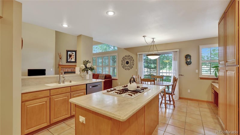 14199 W Amherst Ave, Lakewood, CO 80228