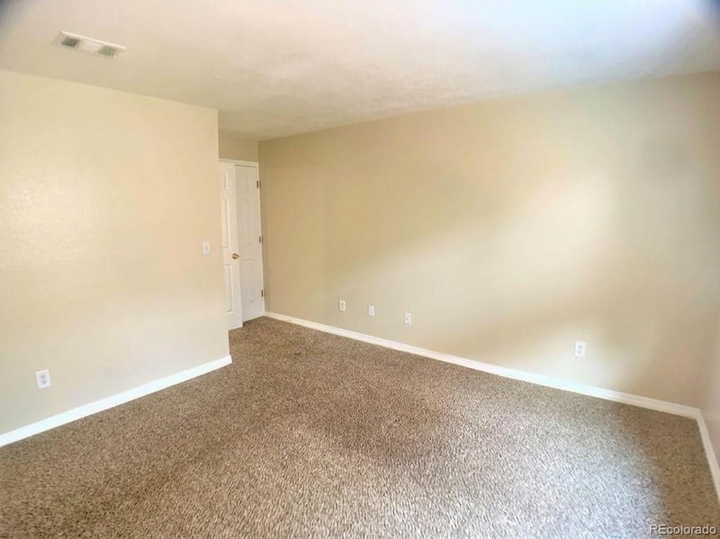 15390 E Arizona Ave #206, Aurora, CO 80017
