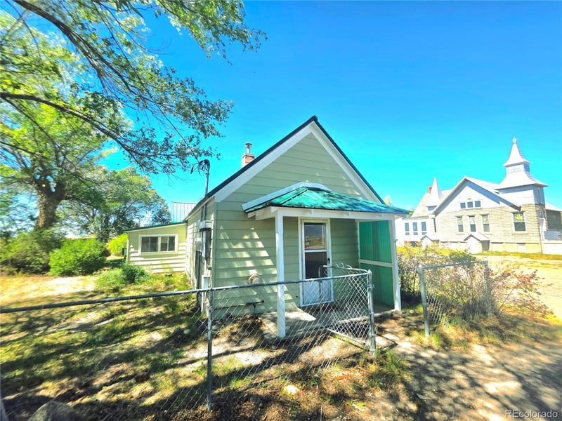 331 Lincoln Ave, Moffat, CO 81143