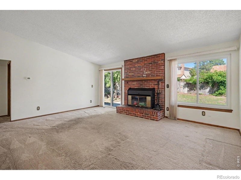 15047 E Greenwood Pl, Aurora, CO 80014