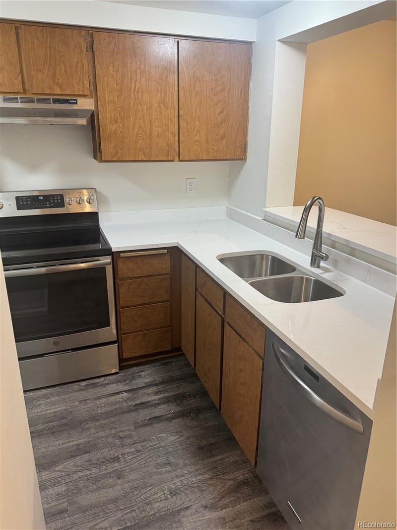 4240 S Mobile Cir #C, Aurora, CO 80013