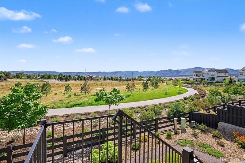 9204 Star Fall Cir, Littleton, CO 80125