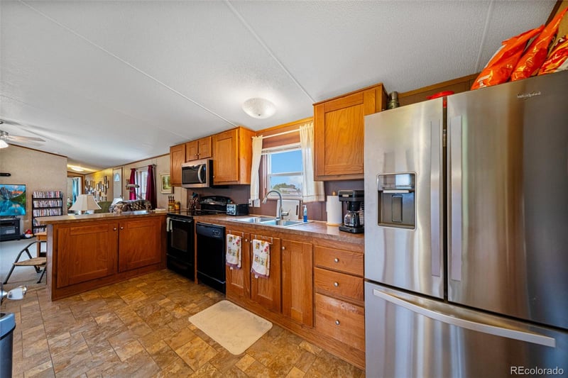315 S 5th St, Iliff, CO 80736