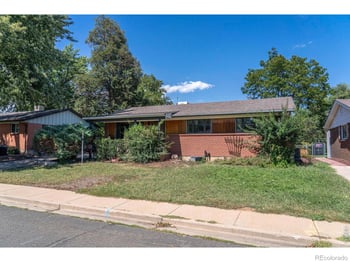 607 Lois Dr, Louisville, CO 80027