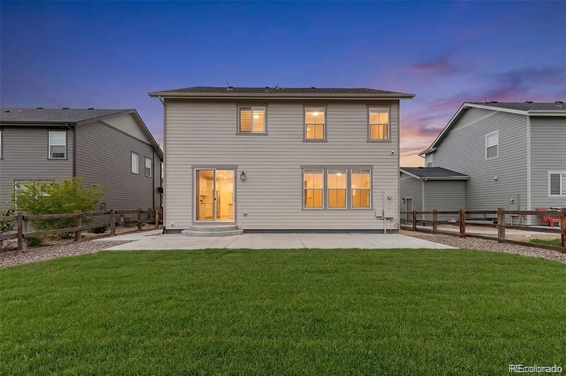 12882 Crane River Dr, Longmont, CO 80504