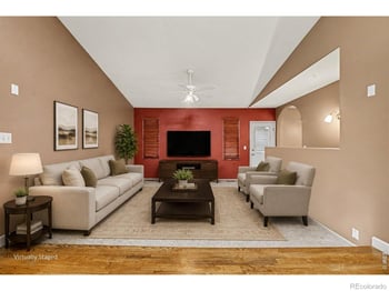327 N 44th Ave Ct, Greeley, CO 80634