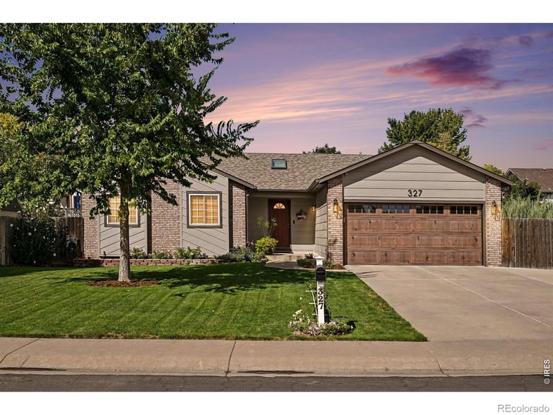327 N 44th Ave Ct, Greeley, CO 80634