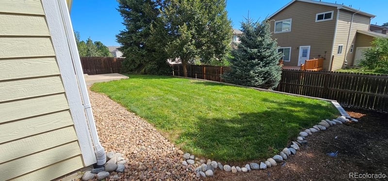832 Pitkin Way, Castle Rock, CO 80104