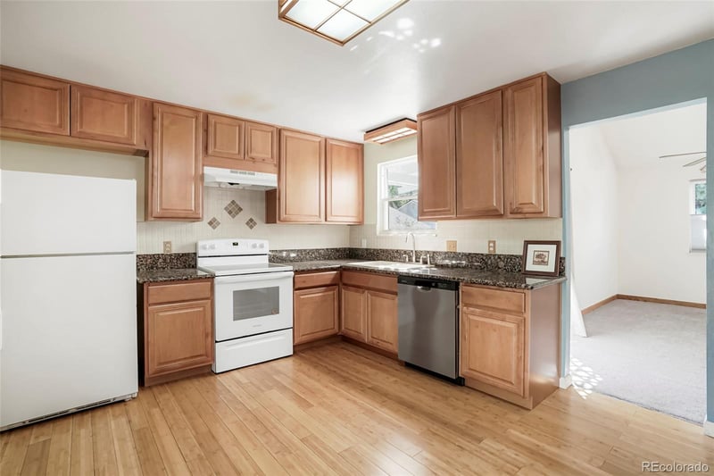 16033 E Radcliff Pl #A, Aurora, CO 80015