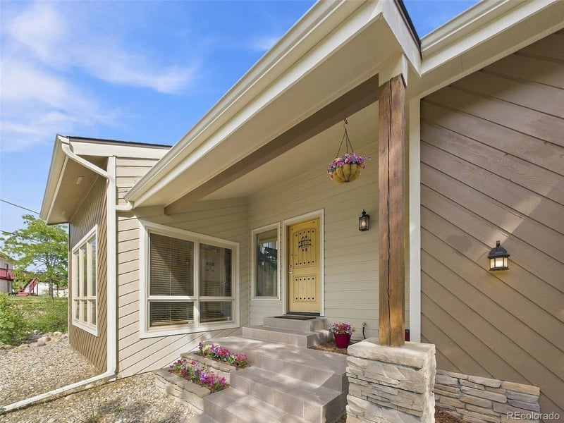 2000 Morning Dr, Loveland, CO 80538