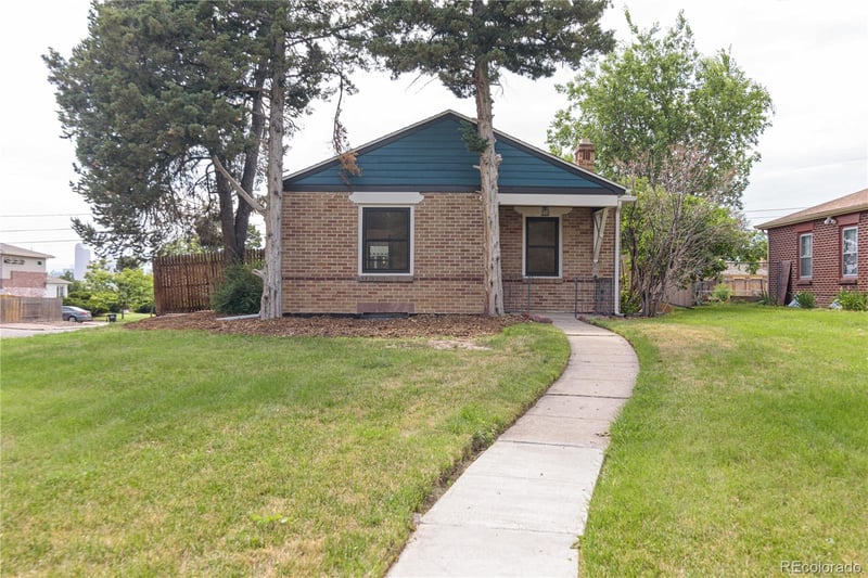 2701 N Steele St, Denver, CO 80205