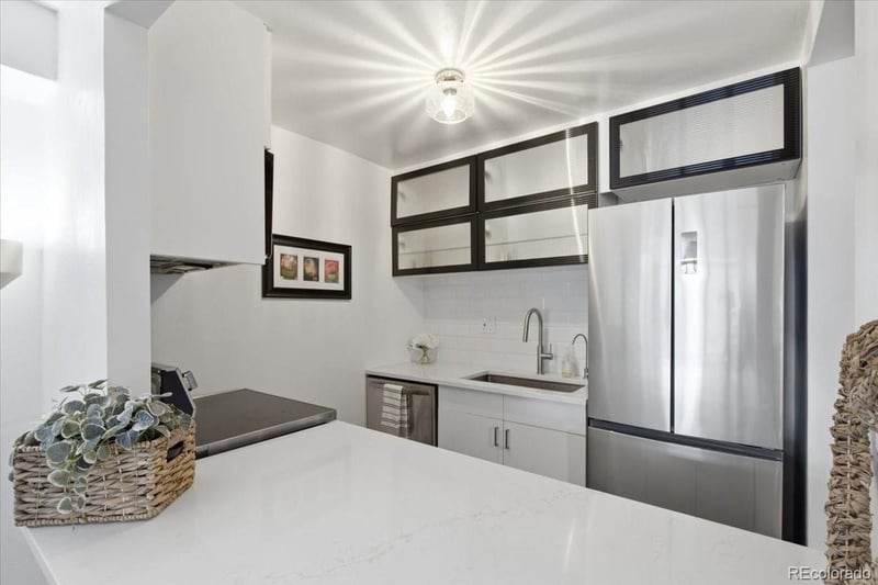 2 Adams St #606, Denver, CO 80206