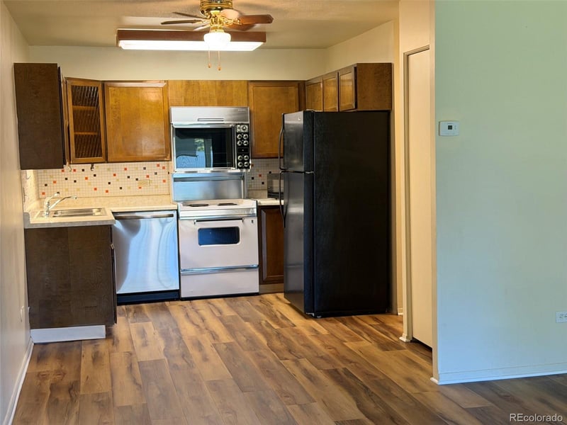 665 S Alton Way #2A, Denver, CO 80247