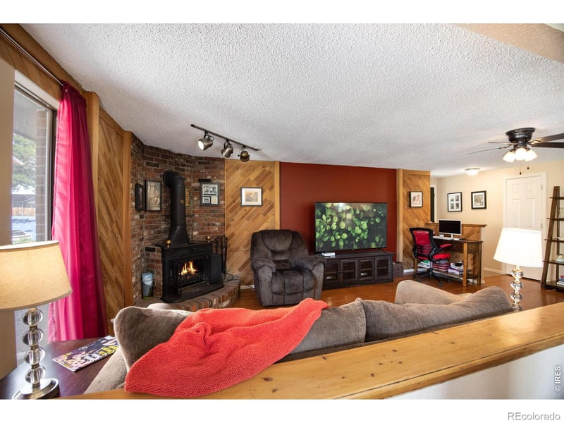 318 22nd St SE, Loveland, CO 80537