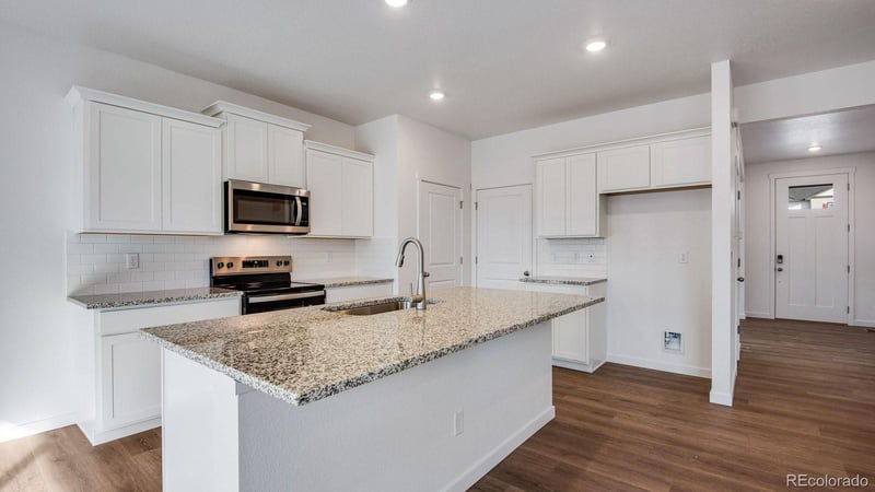 9934 Danube Ct, Commerce City, CO 80022