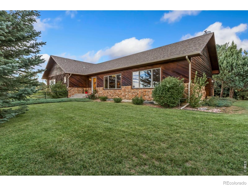 400 Gait Cir, Fort Collins, CO 80524
