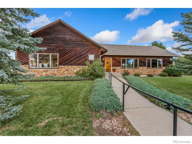 400 Gait Cir, Fort Collins, CO 80524