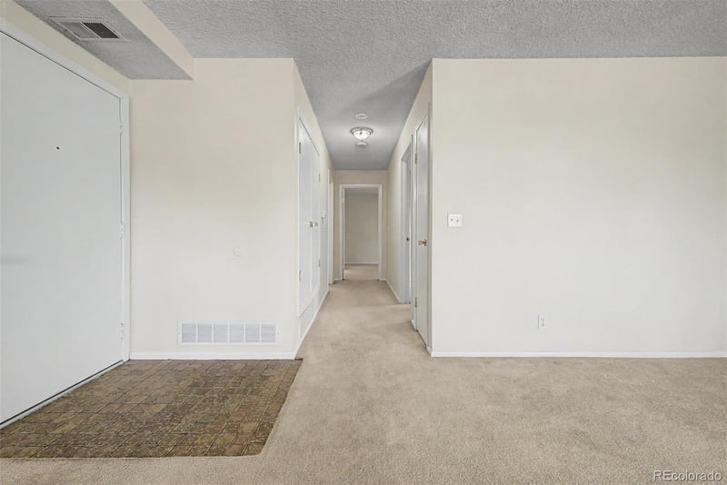 12506 E Cornell Ave #302, Aurora, CO 80014
