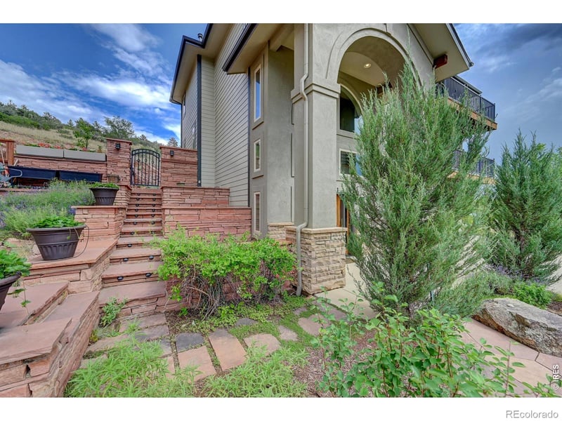 621 1st Ave, Lyons, CO 80540