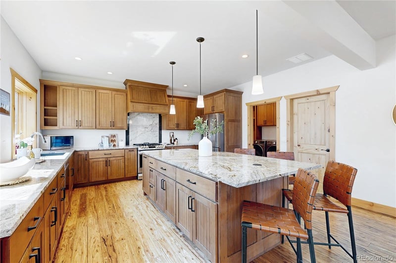 70 Mad Moose Ln, Grand Lake, CO 80447