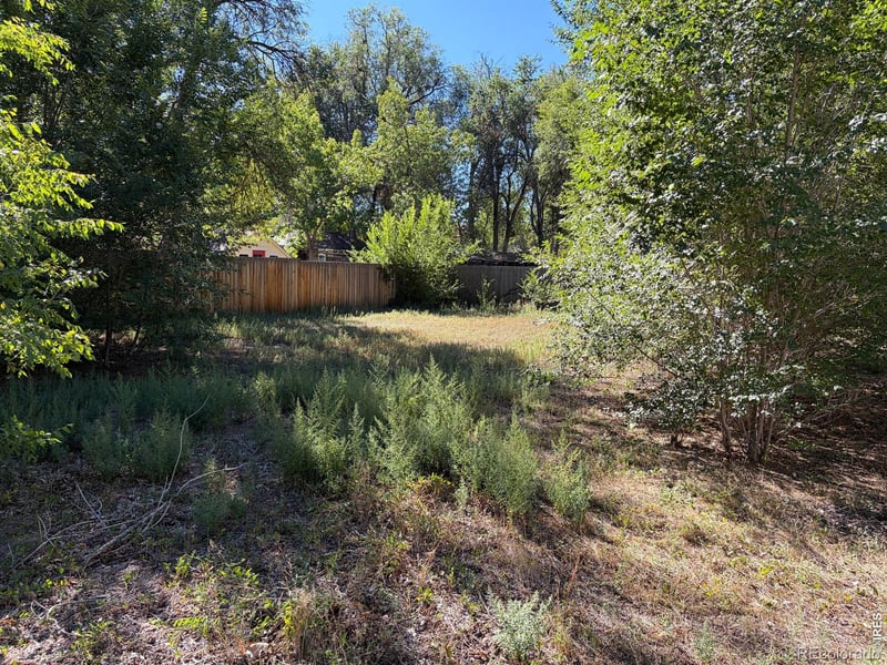 207 5th Ave, Longmont, CO 80501