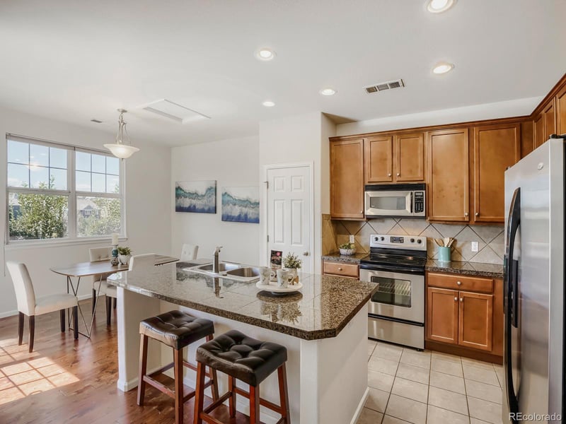 3691 S Perth Cir #102, Aurora, CO 80013