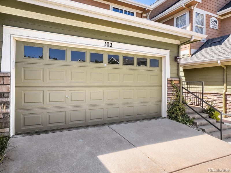 3691 S Perth Cir #102, Aurora, CO 80013
