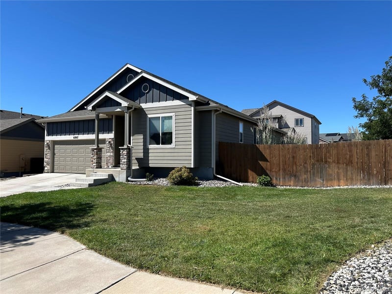 6807 Spruce St, Frederick, CO 80530