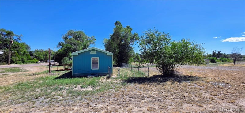 828 3rd St, Penrose, CO 81240