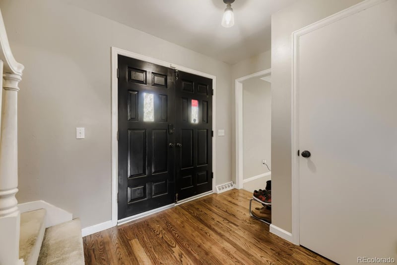1435 S Macon St, Aurora, CO 80012