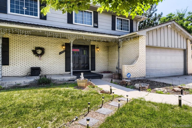 1435 S Macon St, Aurora, CO 80012