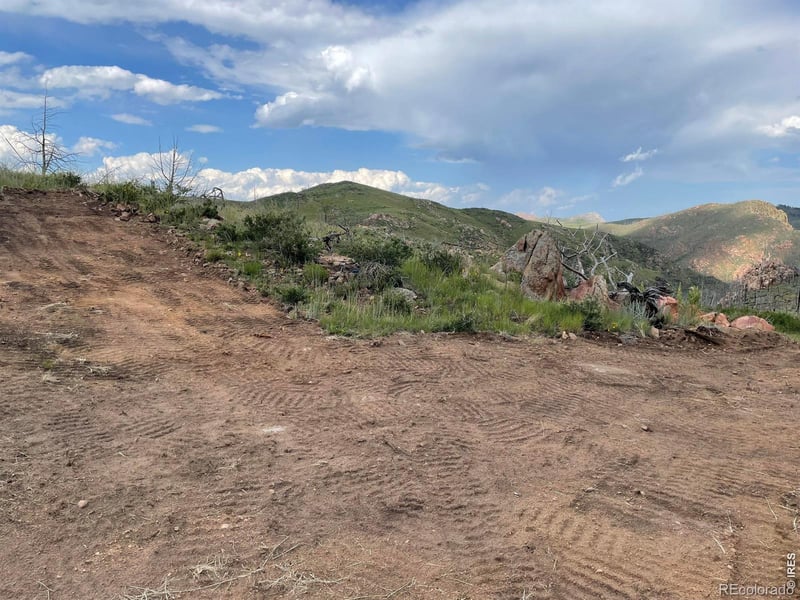 1400 Meadow Mountain Dr, Livermore, CO 80536