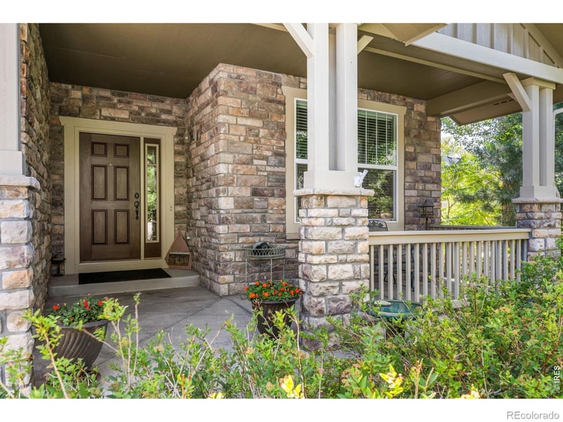 122 Peregrine Ln, Lyons, CO 80540