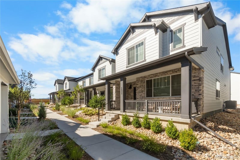 5077 S Robb St, Littleton, CO 80127