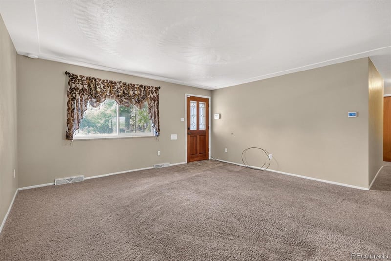 5370 Nolan St, Arvada, CO 80002