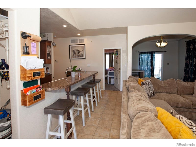 14025 Cottonwood Cir, Sterling, CO 80751