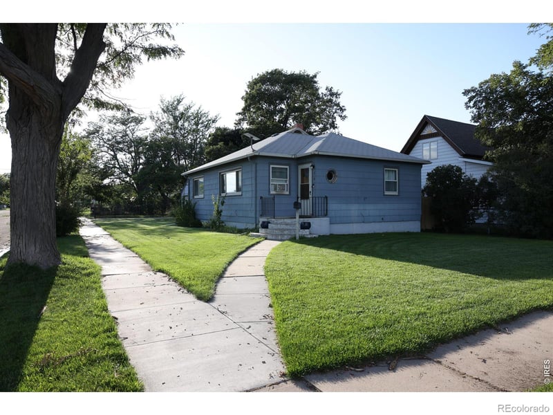 301 Adams Ave, Akron, CO 80720