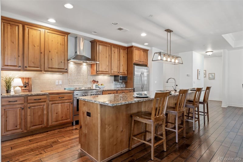 5592 S Nevada St #200, Littleton, CO 80120