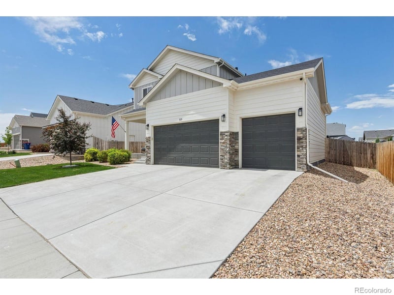 1525 S Gardenia Dr, Milliken, CO 80543