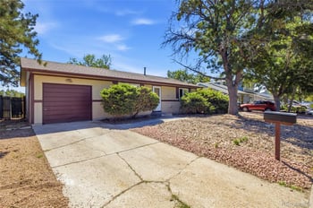 8130 Explorador Calle, Denver, CO 80229