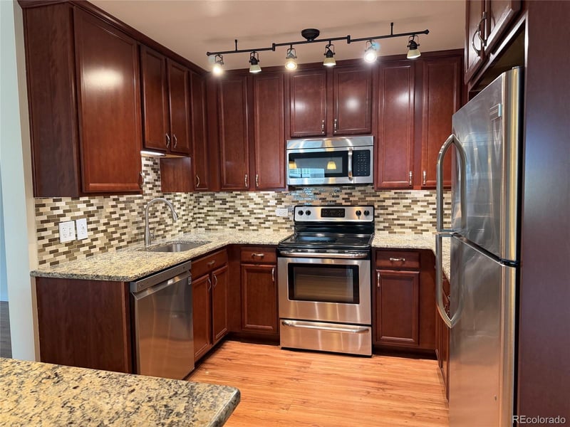 605 S Alton Way #9B, Denver, CO 80247