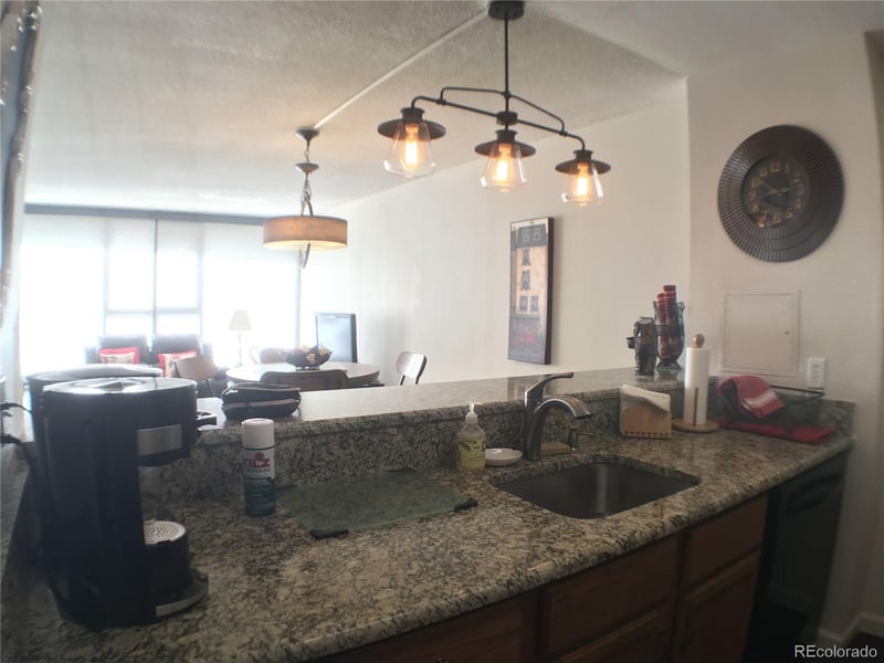 1020 15th St #3A, Denver, CO 80202